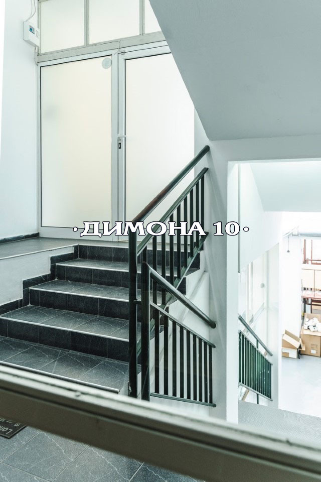 In vendita  Edificio industriale Ruse , Shirok tsentar , 240 mq | 47076329 - Immagine [14]