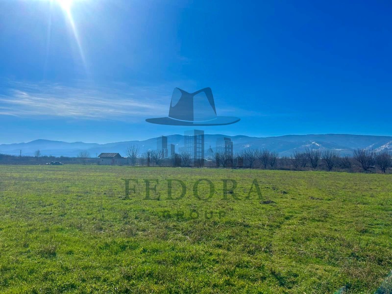 Продава ПАРЦЕЛ, гр. Пловдив, Индустриална зона - Юг, снимка 2 - Парцели - 53535732