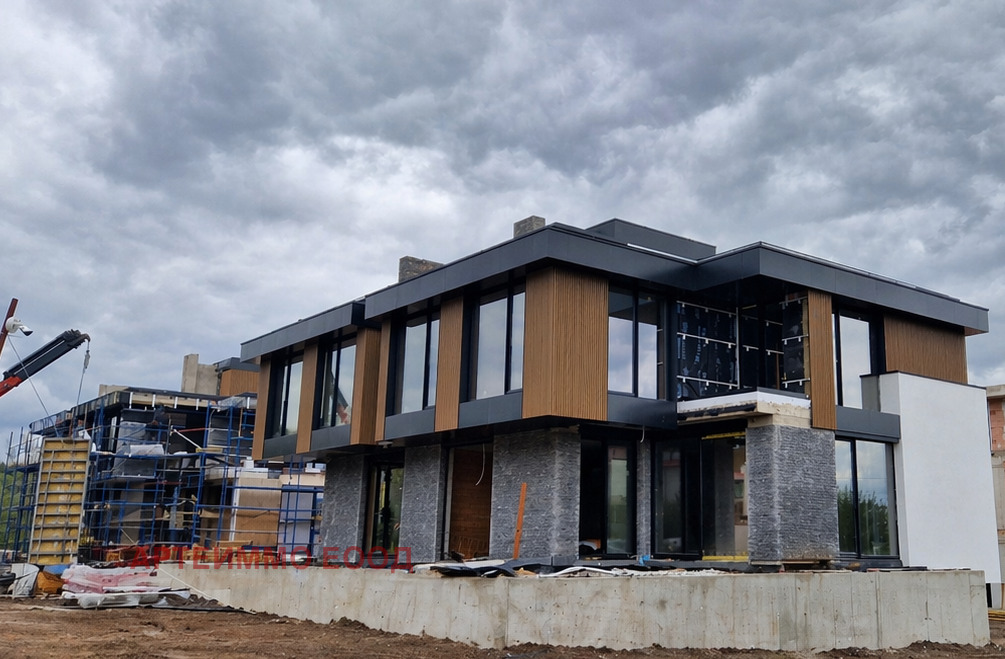 Продава КЪЩА, гр. София, м-т Детски град