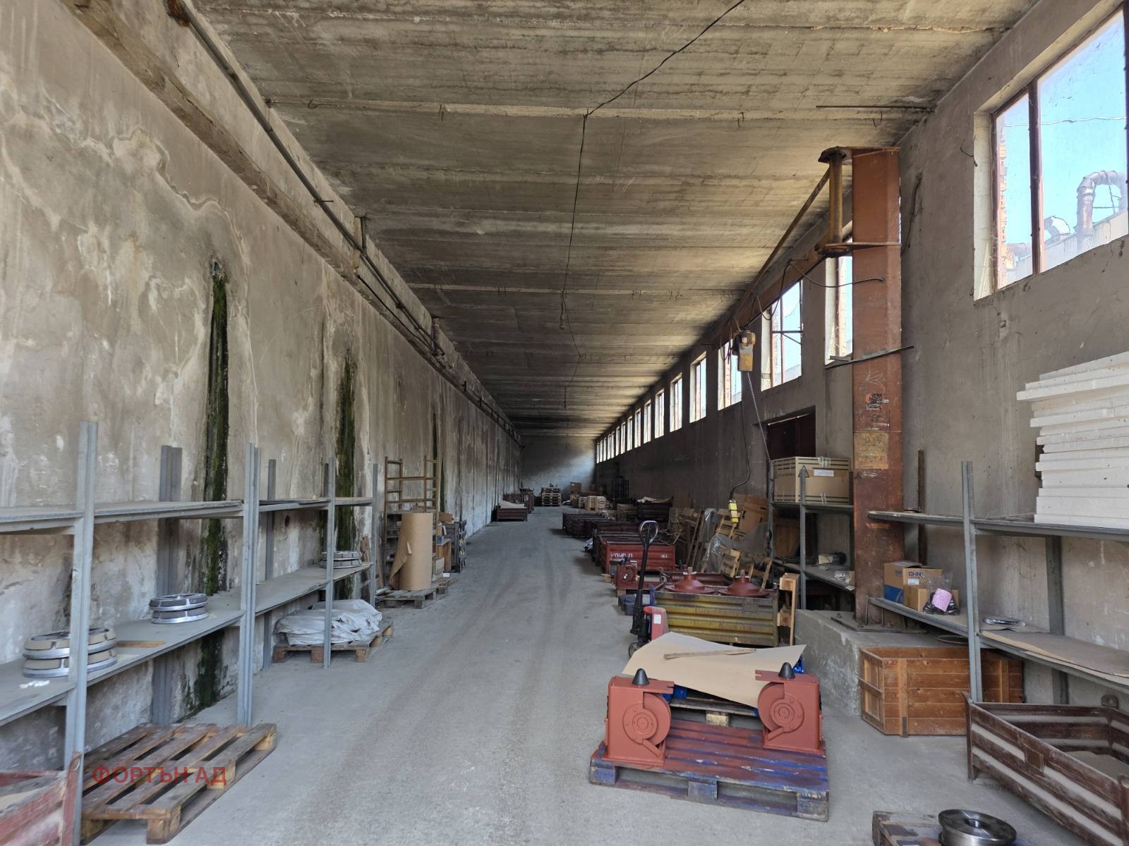 Продава СКЛАД, гр. Велико Търново, Промишлена зона - Запад, снимка 12 - Складове - 54880970