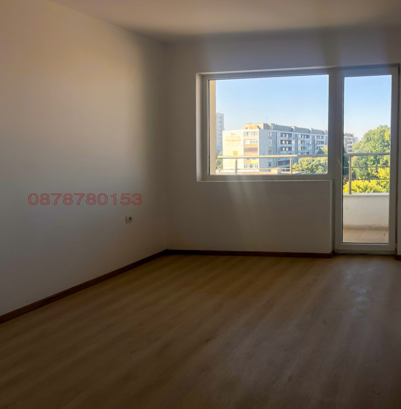 Продава 3-СТАЕН, гр. Добрич, Център