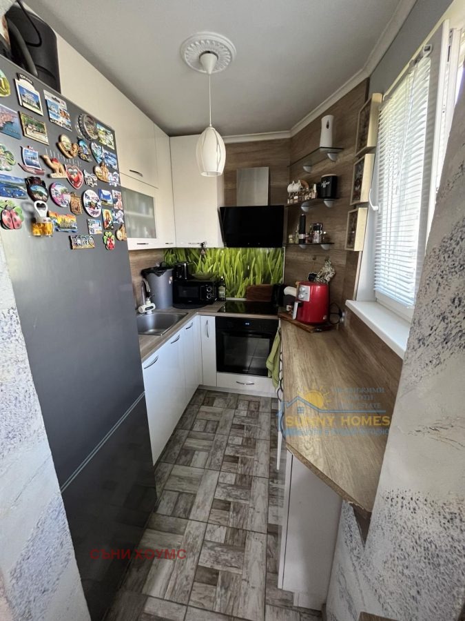 Продава 3-СТАЕН, гр. Велико Търново, Център, снимка 3 - Апартаменти - 52649541