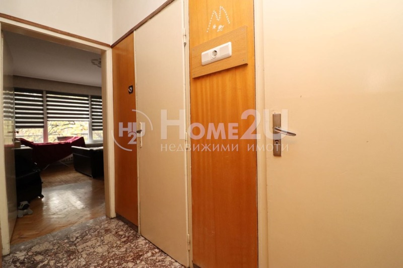 Продава 3-СТАЕН, гр. София, Иван Вазов, снимка 12 - Апартаменти - 52810675