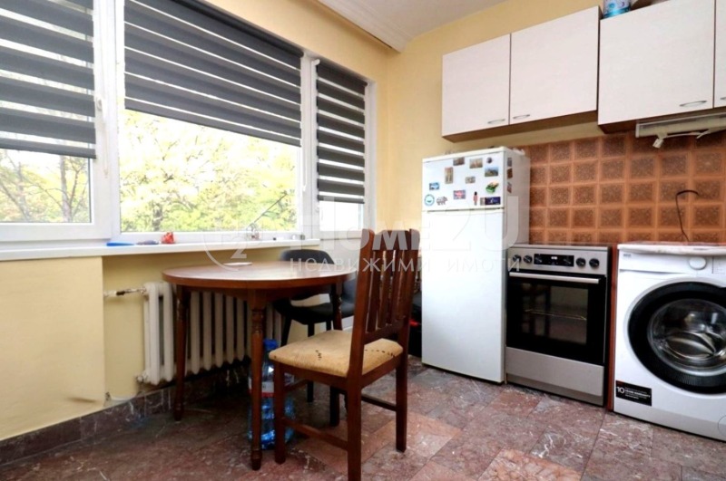 Продава 3-СТАЕН, гр. София, Иван Вазов, снимка 5 - Апартаменти - 52810675