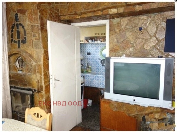 Til salg  Hus Gulv Plovdiv , Komatevo , 120 kvm | 58753399 - billede [2]