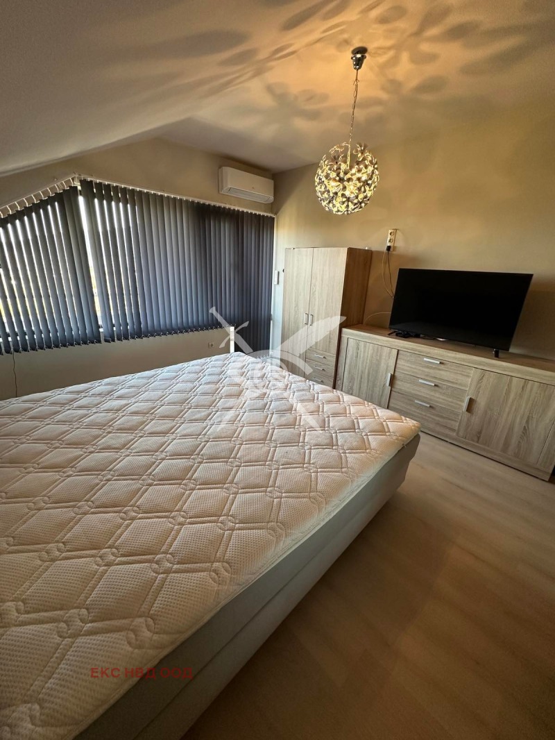 Продава  Къща област Пловдив , гр. Куклен , 250 кв.м | 99237773