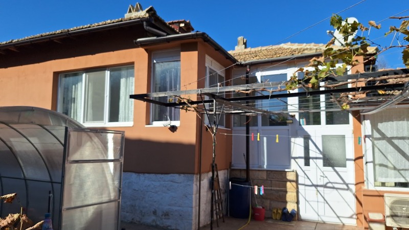 Till salu  Hus region Varna , Provadija , 152 kvm | 21023884 - bild [2]