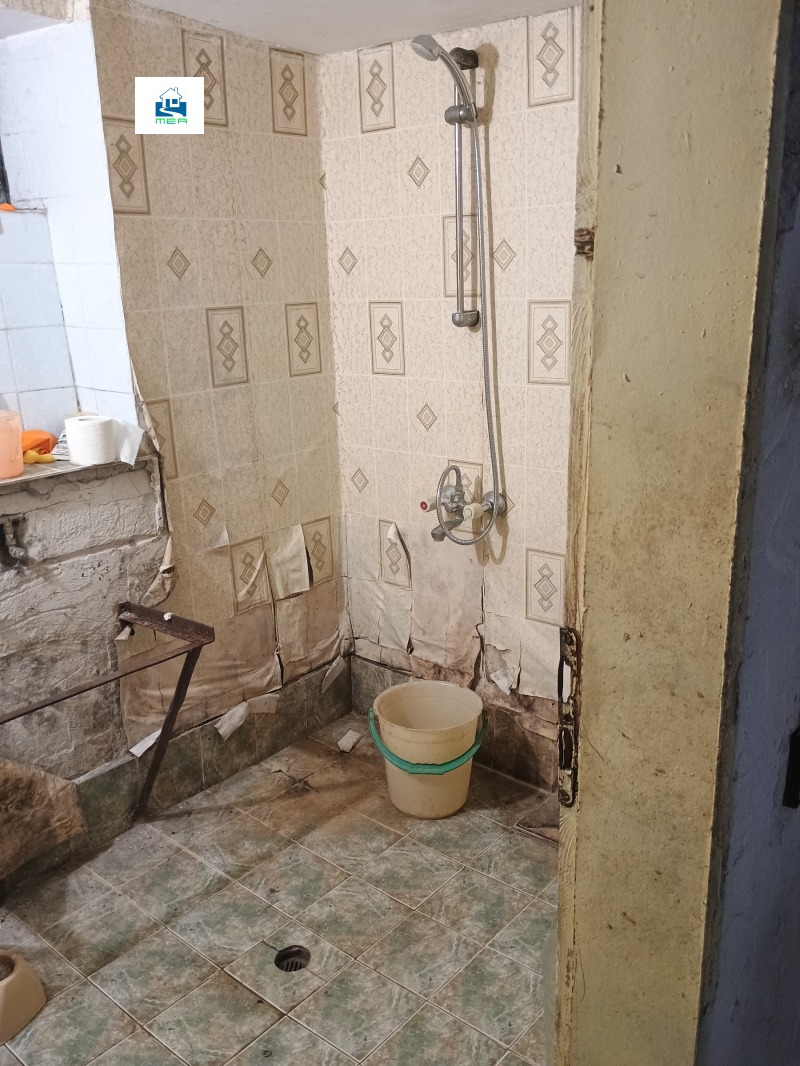 Продава КЪЩА, с. Николаево, област Плевен, снимка 11 - Къщи - 52616551