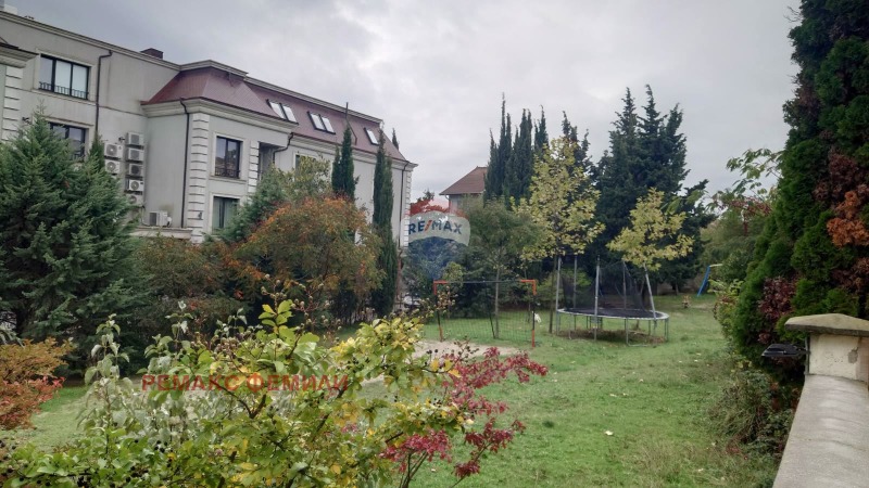 Продава КЪЩА, гр. Варна, м-т Евксиноград