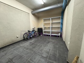 Garage Chataldzha, Varna