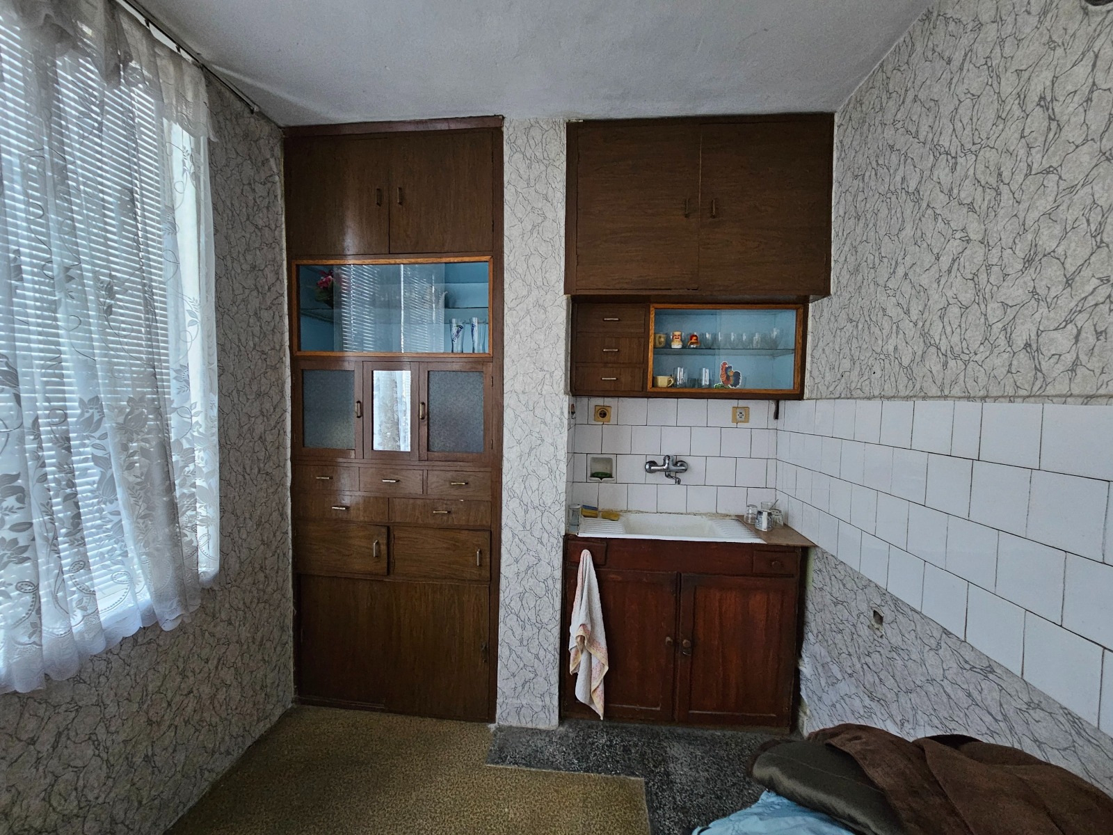 Продава 2-СТАЕН, гр. Лясковец, област Велико Търново, снимка 2 - Апартаменти - 55939919