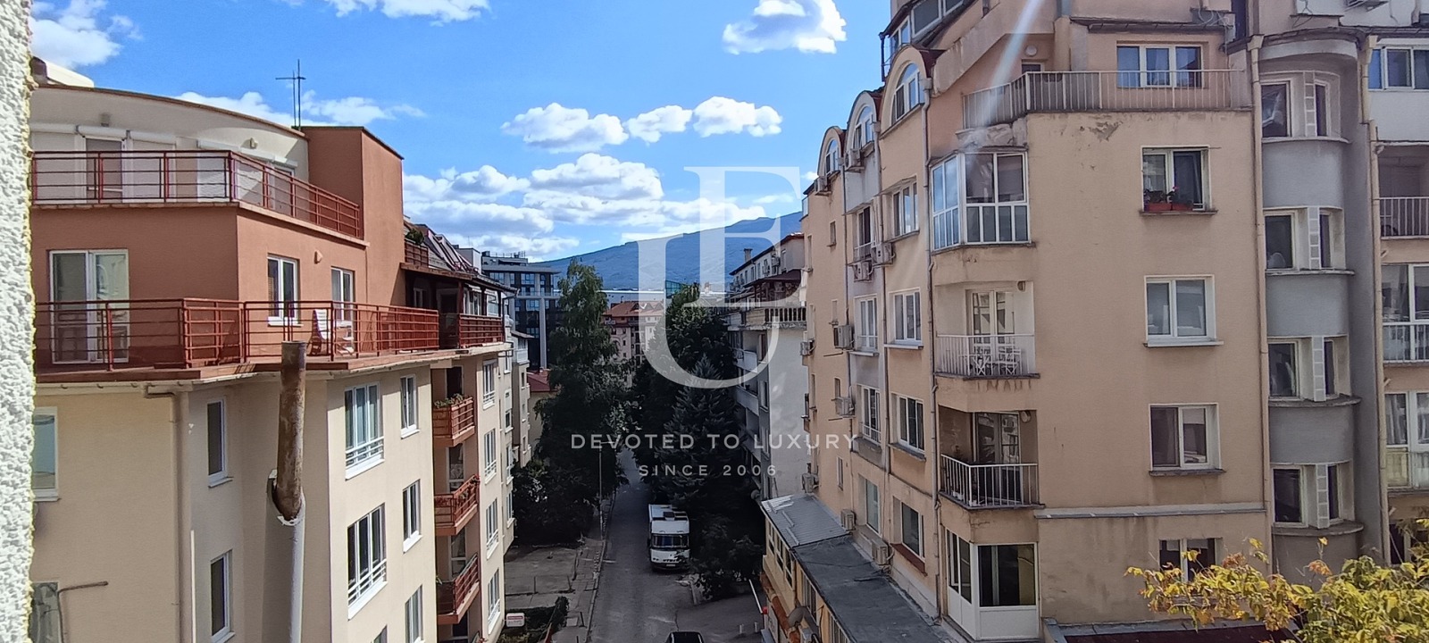 Продава 3-СТАЕН, гр. София, Лозенец, снимка 2 - Апартаменти - 56104627