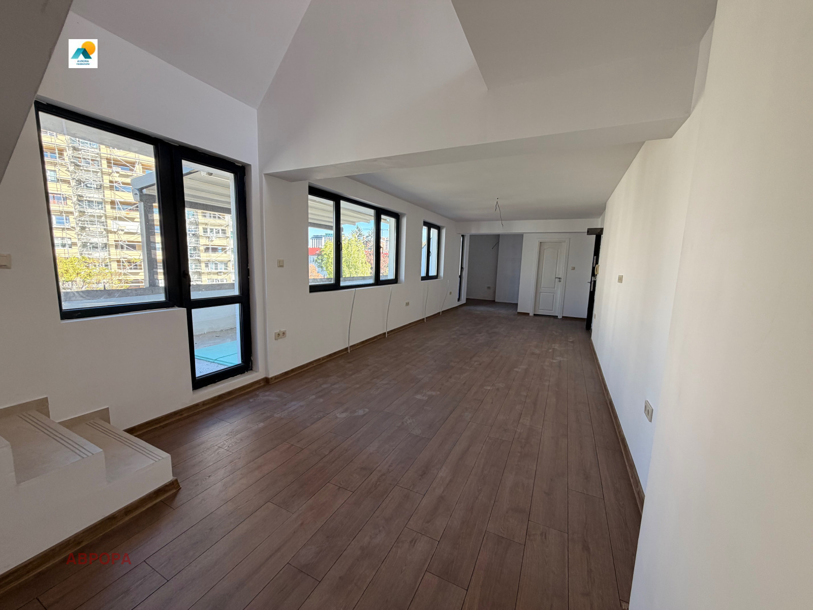 Продава МЕЗОНЕТ, гр. София, Банишора, снимка 3 - Апартаменти - 56649132