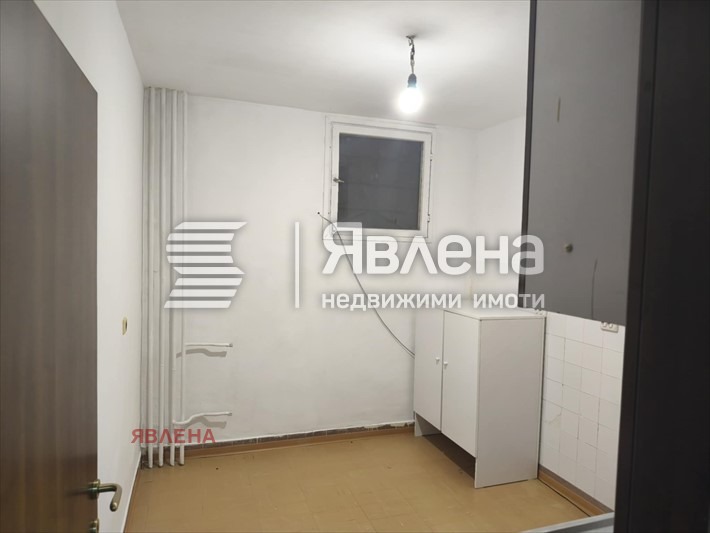 Продава 3-СТАЕН, гр. София, Люлин 10, снимка 10 - Апартаменти - 54021522