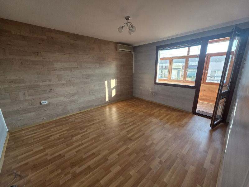 Продава 4-СТАЕН, гр. Бургас, Възраждане, снимка 11 - Апартаменти - 52184707