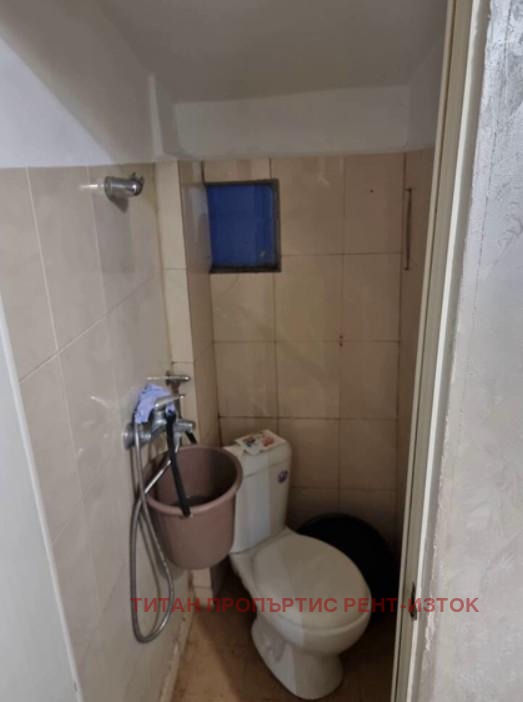 Продава КЪЩА, гр. Бургас, Възраждане, снимка 11 - Къщи - 51263078