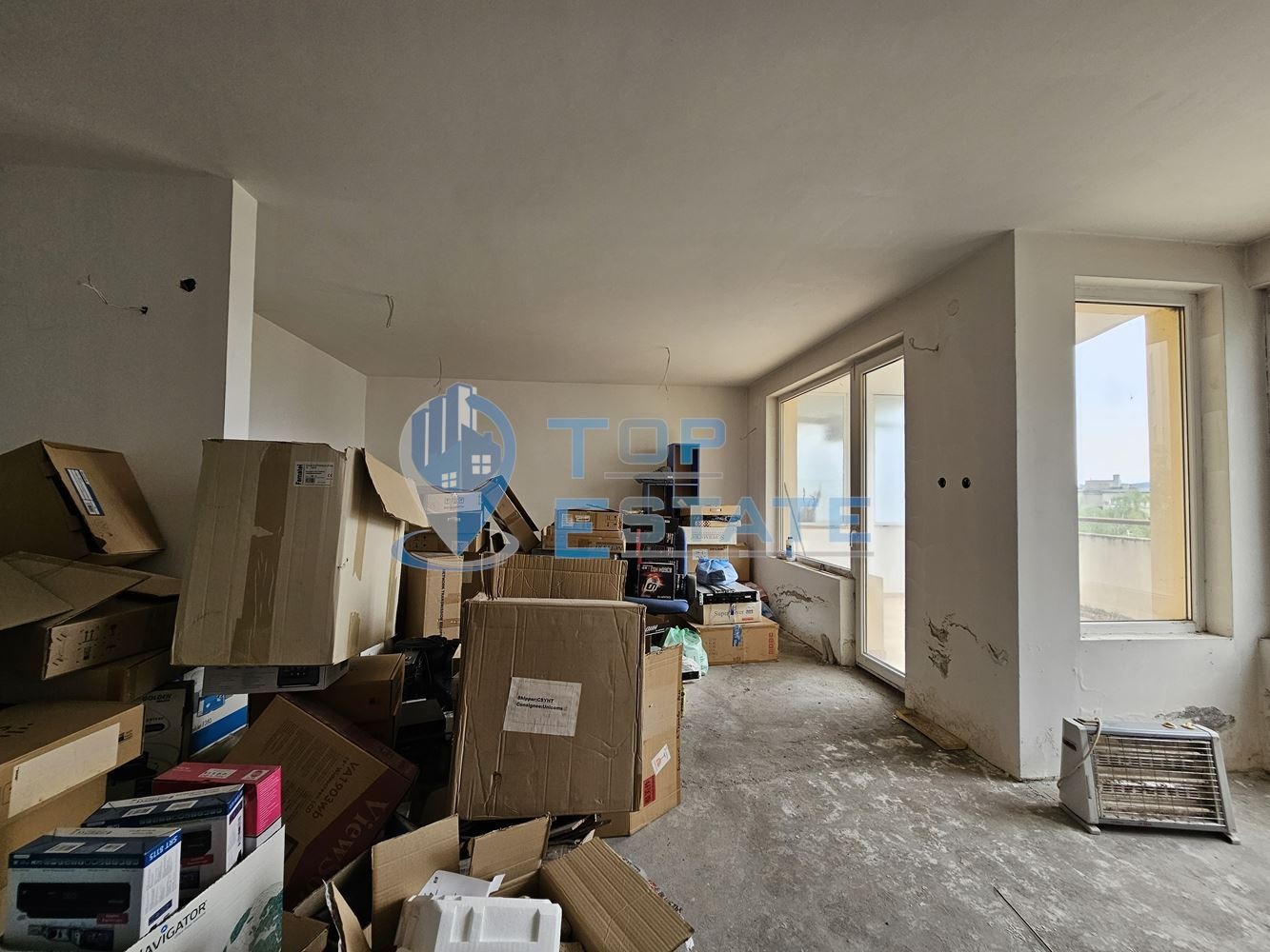 Продава 3-СТАЕН, гр. Велико Търново, Център, снимка 2 - Апартаменти - 45762223