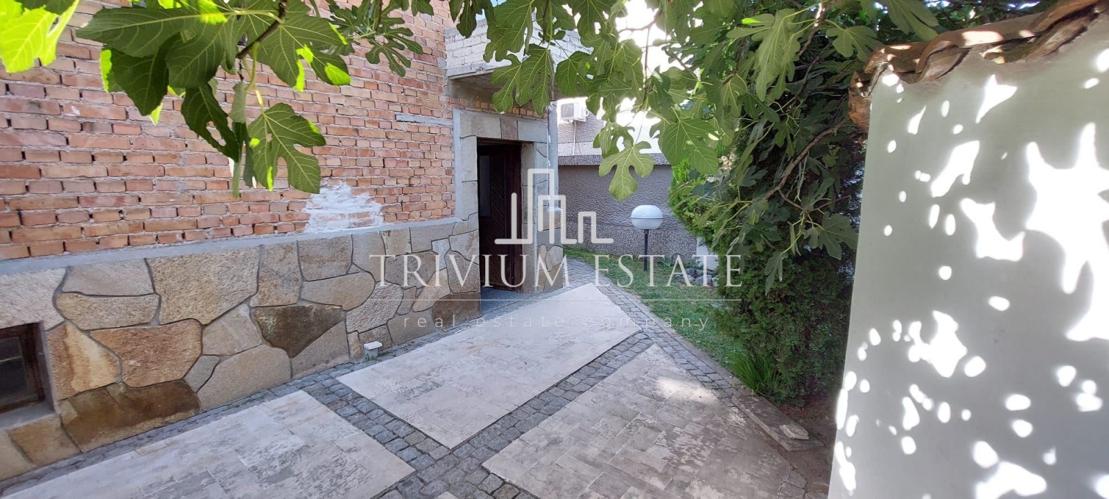 Продава КЪЩА, гр. Пловдив, Център, снимка 7 - Къщи - 54040039