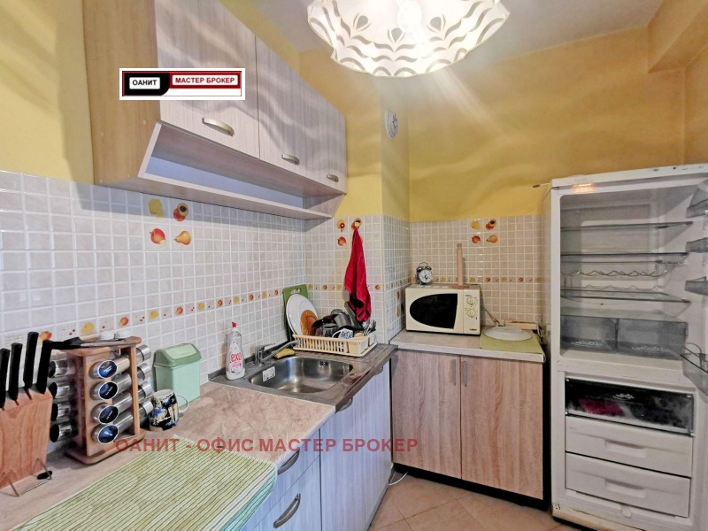 Продава 2-СТАЕН, гр. София, Света Троица, снимка 8 - Aпартаменти - 48009454