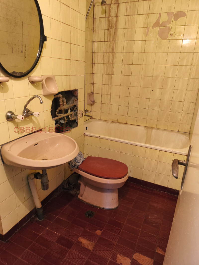 Продава 3-СТАЕН, гр. Правец, област София област, снимка 8 - Апартаменти - 52632468