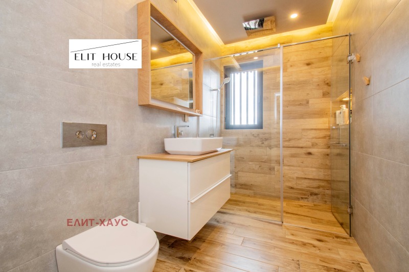 Na prodej  Dům Sofia , Bojana , 220 m2 | 32516206 - obraz [15]