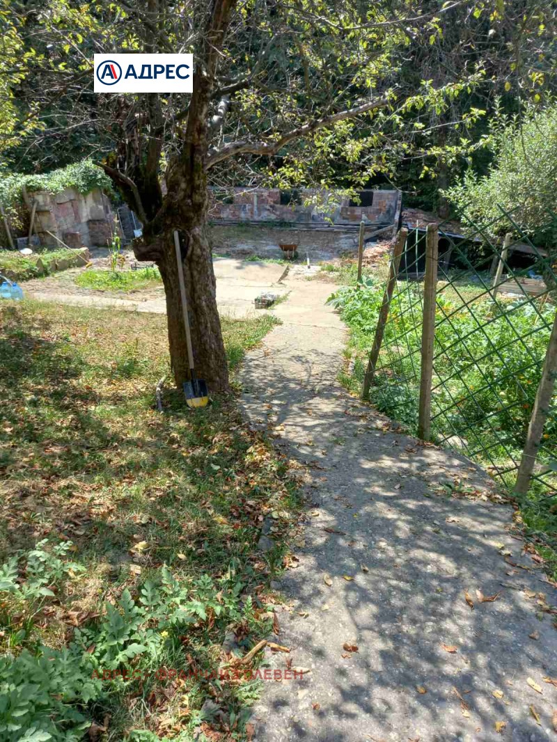 De vânzare  Casa regiunea Lovech , Troian , 66 mp | 34318412 - imagine [12]