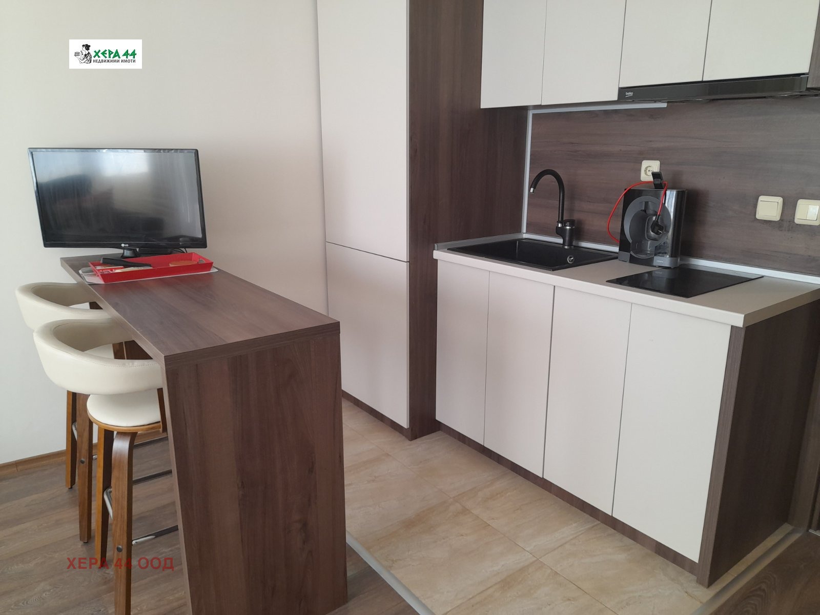 Продава 3-СТАЕН, гр. Варна, Бриз, снимка 2 - Апартаменти - 54025105