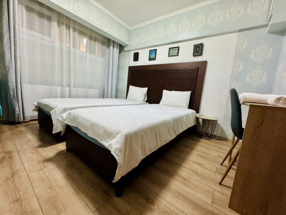 Продава ХОТЕЛ, гр. Чипровци, област Монтана, снимка 11 - Хотели - 53797620