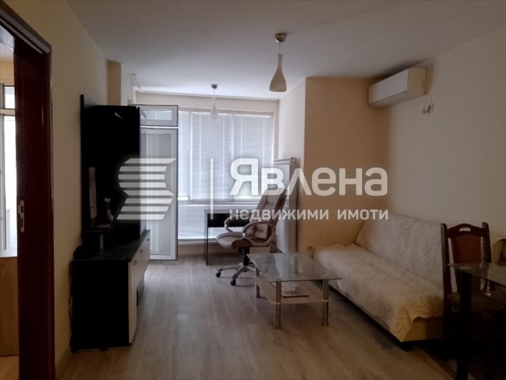 Продава 2-СТАЕН, гр. Благоевград, Идеален център, снимка 2 - Апартаменти - 52699473