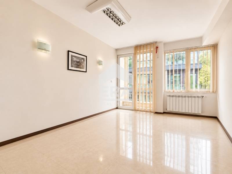 Продава 3-СТАЕН, гр. София, Лозенец, снимка 5 - Апартаменти - 55326346