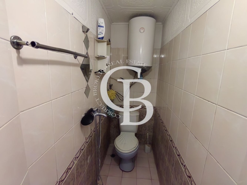 In vendita  Box auto Varna , Liatno kino Trakiia , 37 mq | 18674605 - Immagine [4]