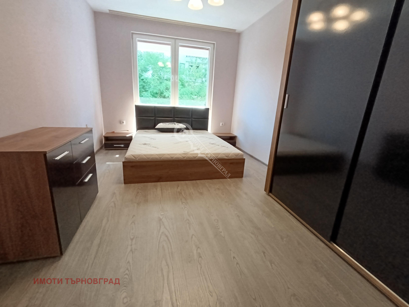 Продава 2-СТАЕН, гр. Велико Търново, Център, снимка 3 - Апартаменти - 55328824