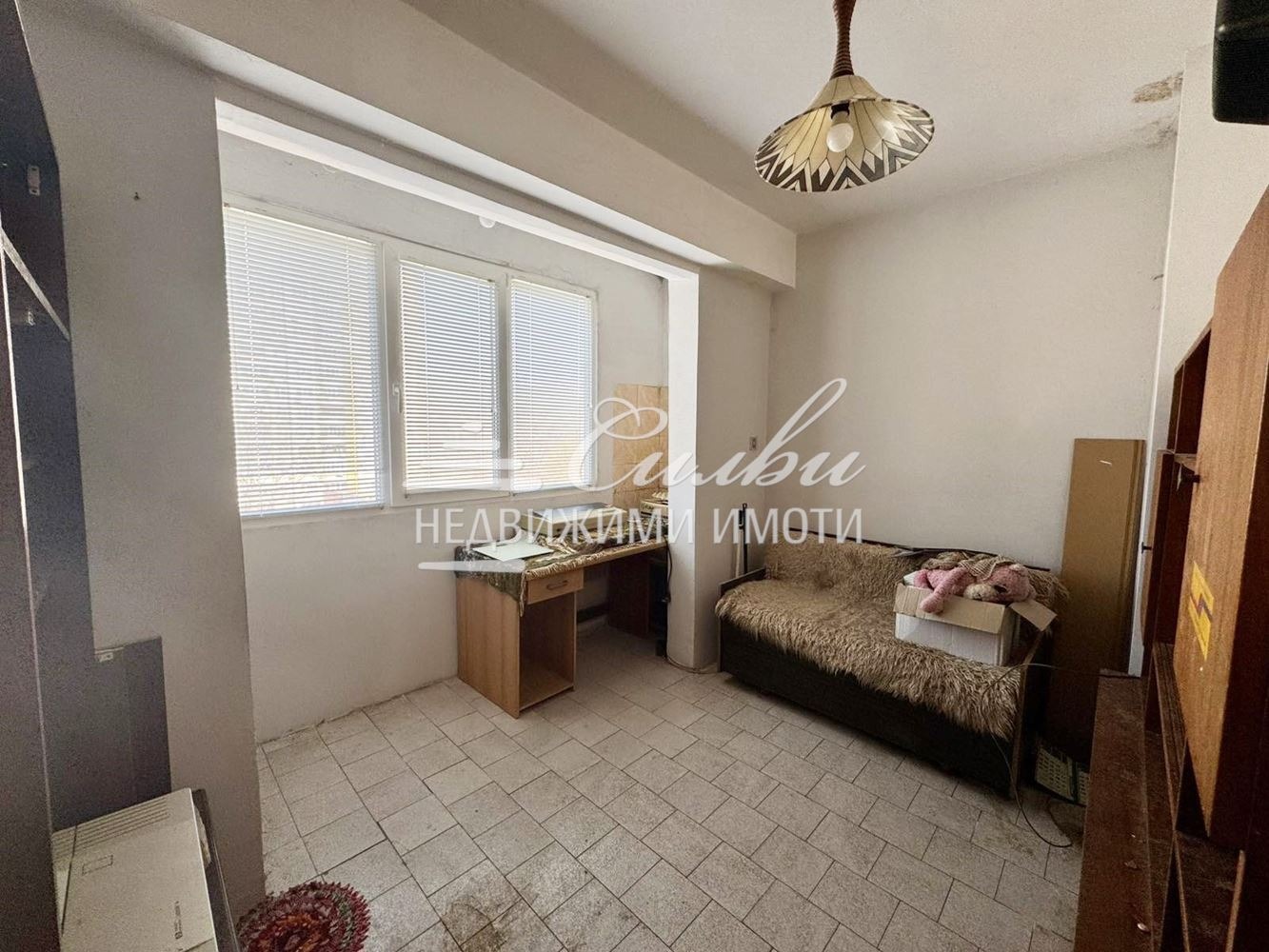 Продава 2-СТАЕН, гр. Шумен, Боян Българанов 1, снимка 8 - Апартаменти - 54025142