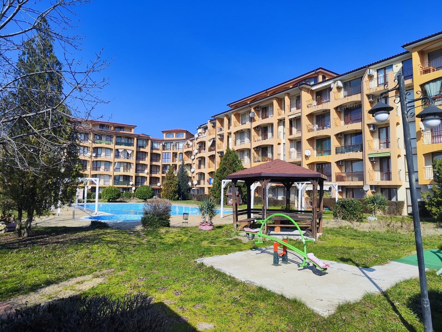 Продава 2-СТАЕН, гр. Ахелой, област Бургас, снимка 15 - Апартаменти - 53767041