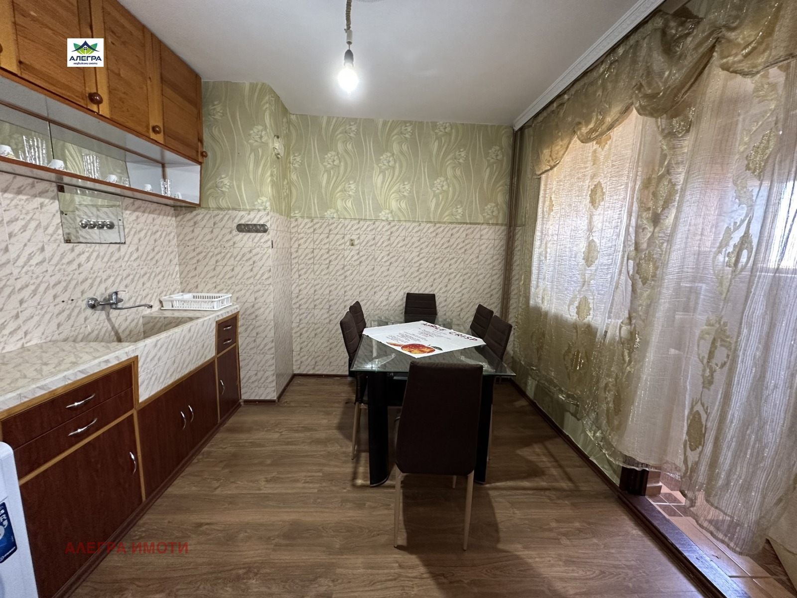 Продава 2-СТАЕН, гр. Пазарджик, Изток, снимка 3 - Апартаменти - 55831582