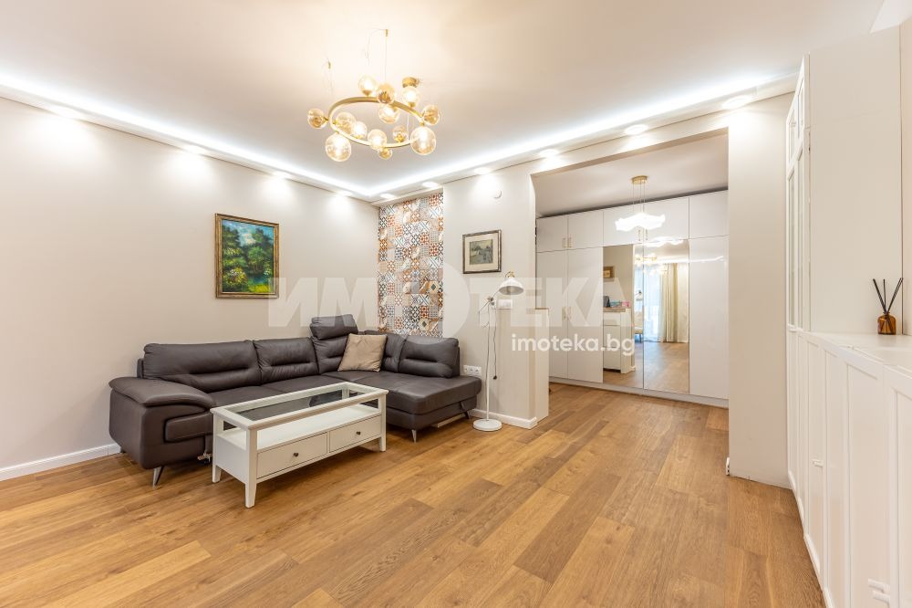 Продава 3-СТАЕН, гр. Варна, Бриз, снимка 4 - Апартаменти - 55257723