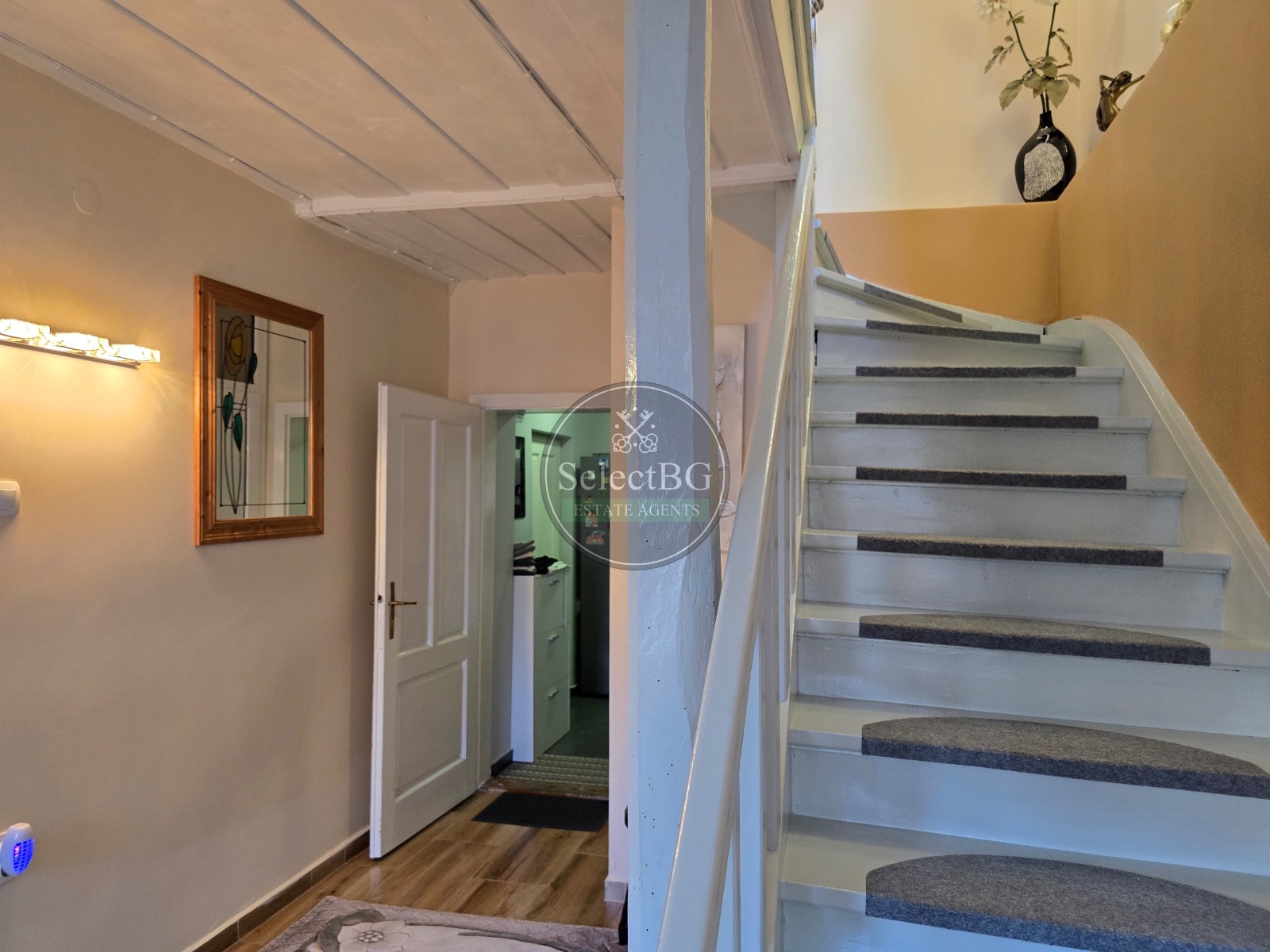 Продава КЪЩА, с. Добромирка, област Габрово, снимка 13 - Къщи - 56069508