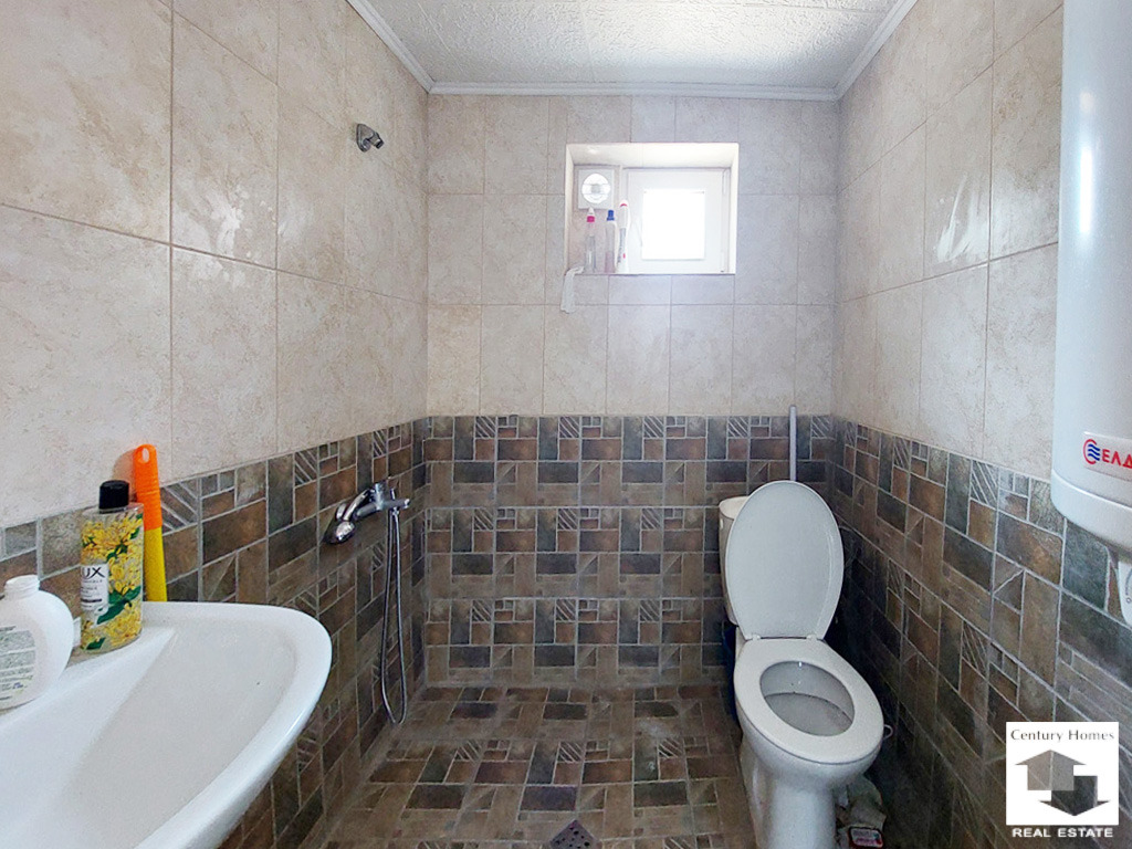 Продава КЪЩА, с. Овча могила, област Велико Търново, снимка 6 - Къщи - 55273808