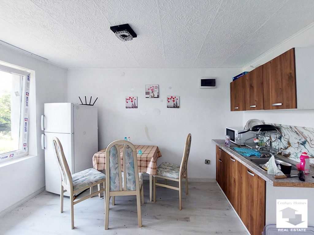 Продава КЪЩА, с. Овча могила, област Велико Търново, снимка 2 - Къщи - 55273808