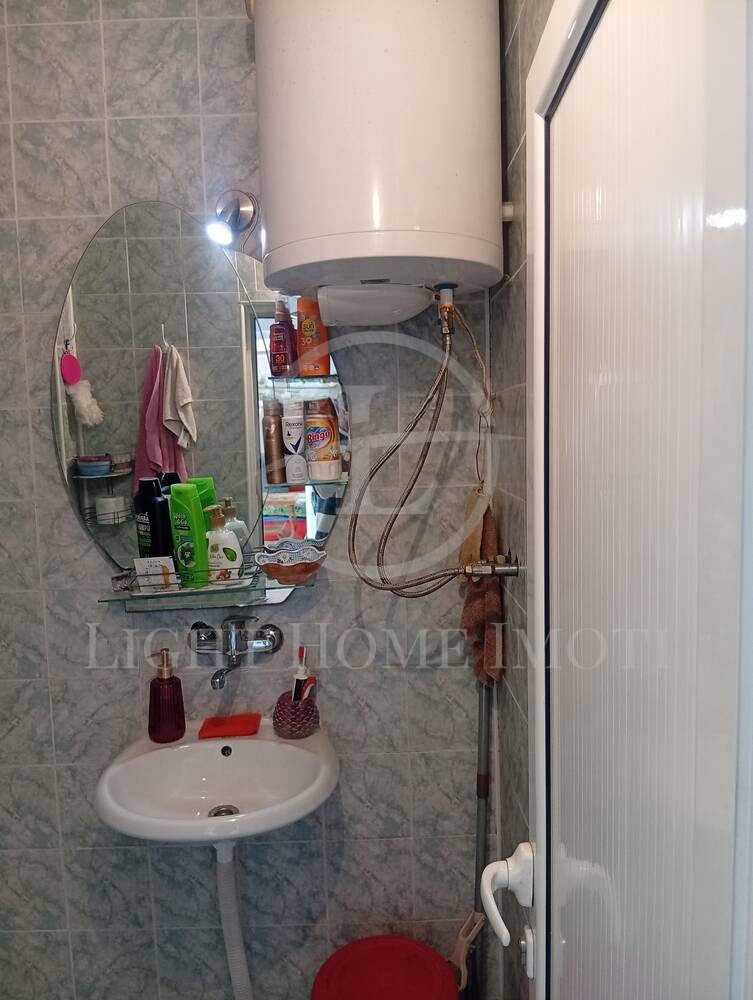 Продава 2-СТАЕН, гр. Пловдив, Коматево, снимка 8 - Апартаменти - 53536515