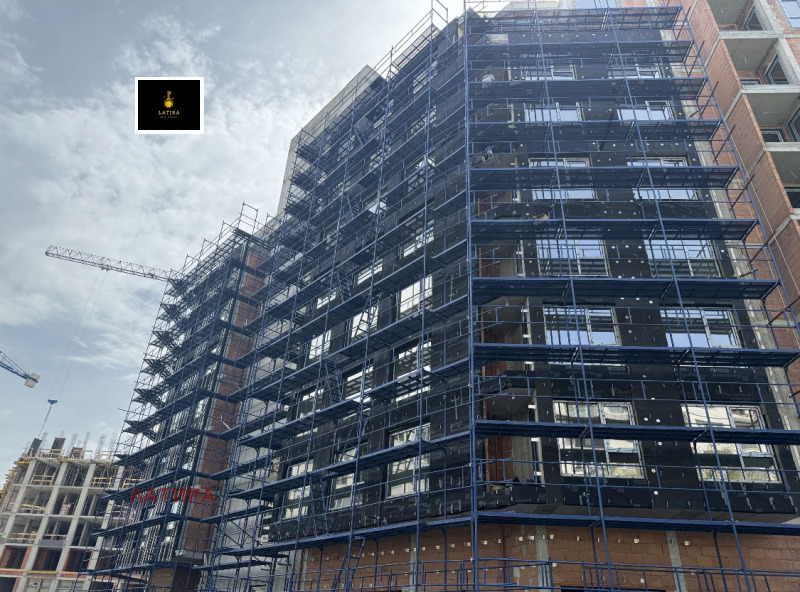 À venda  2 quartos Sofia , Mladost 4 , 149 m² | 36303173 - imagem [16]