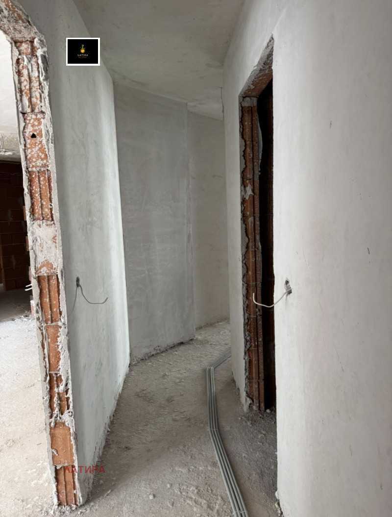 À venda  2 quartos Sofia , Mladost 4 , 149 m² | 36303173 - imagem [5]