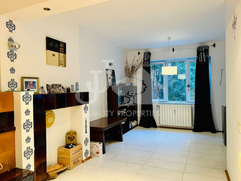Продава  3-стаен град София , Център , 72 кв.м | 42170664