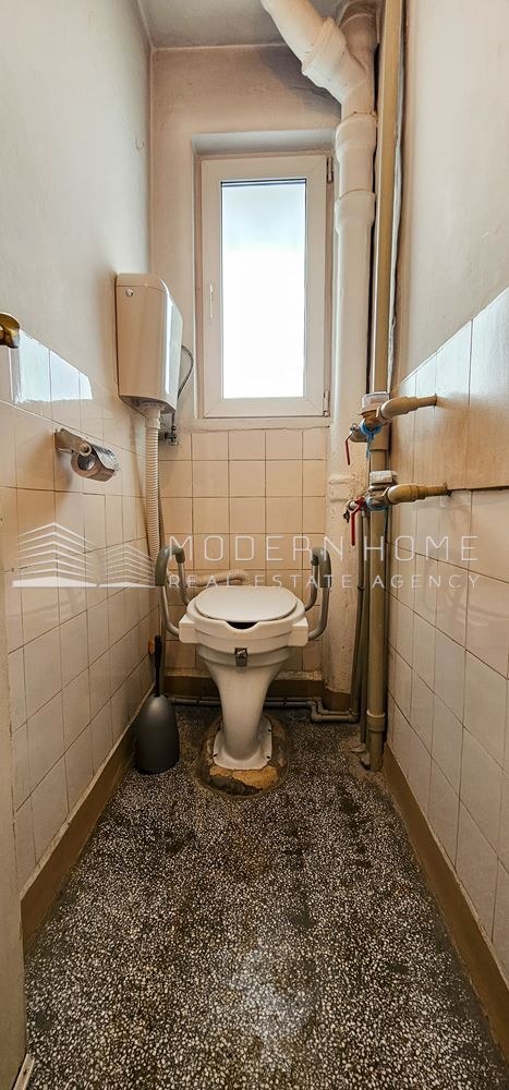 Продава 3-СТАЕН, гр. София, Иван Вазов, снимка 15 - Апартаменти - 52334358