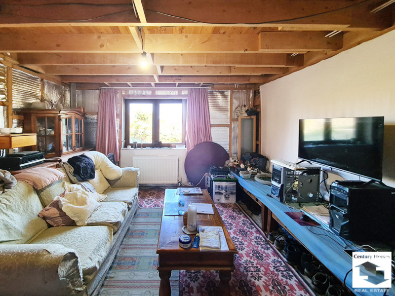 Продава КЪЩА, с. Столът, област Габрово, снимка 8 - Къщи - 52198279