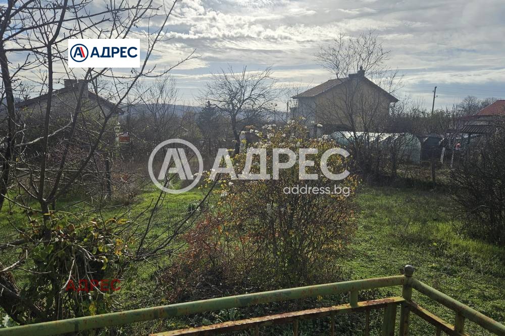Продава КЪЩА, с. Осеново, област Варна, снимка 2 - Къщи - 56203807