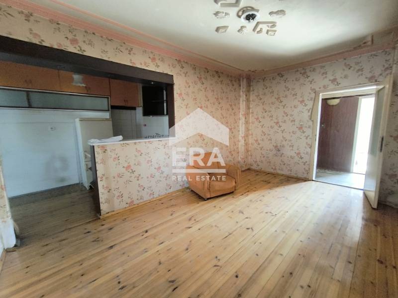 Te koop  2 slaapkamers Chaskovo , Druzjba 1 , 108 m² | 76399527 - afbeelding [10]