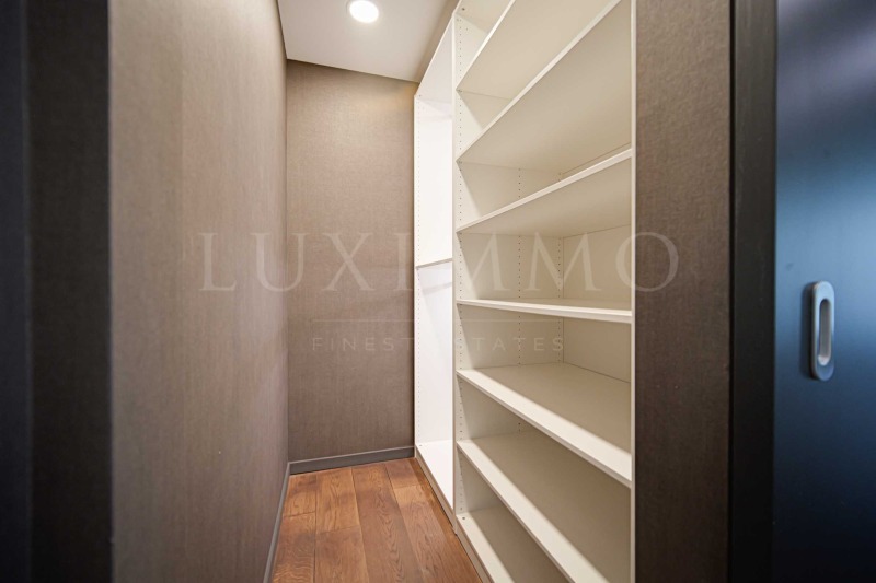In vendita  2 camere da letto Sofia , Manastirski livadi , 165 mq | 38327630 - Immagine [13]