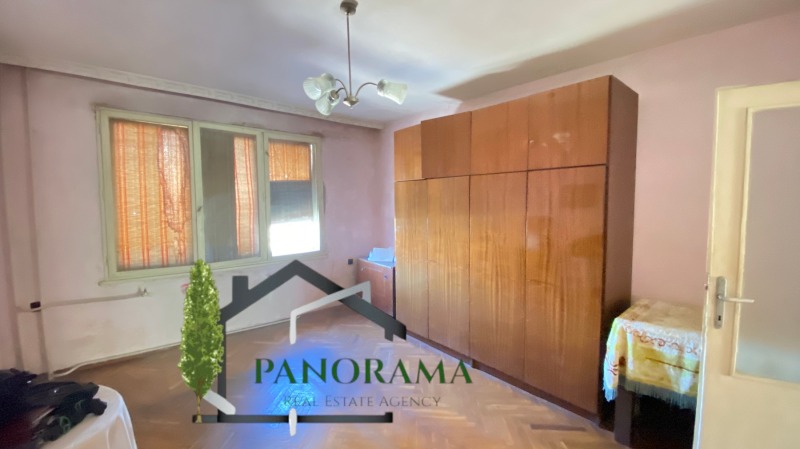 Na sprzedaż  3+ sypialni Szumen , Centar , 115 mkw | 70931360 - obraz [2]