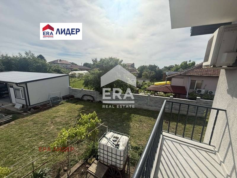Продава КЪЩА, гр. Мартен, област Русе, снимка 8 - Къщи - 54630460